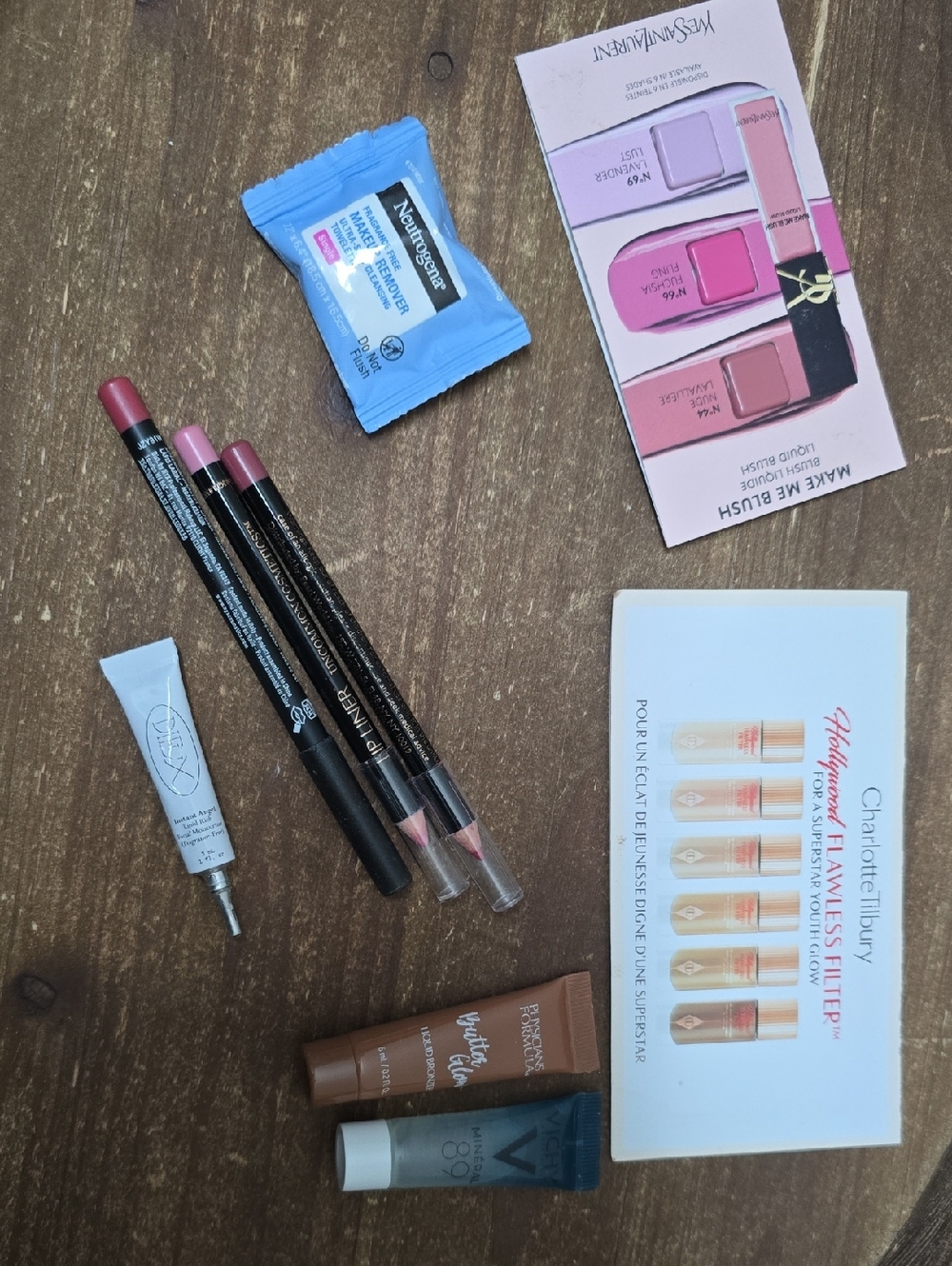 Misc Beauty Sample Set